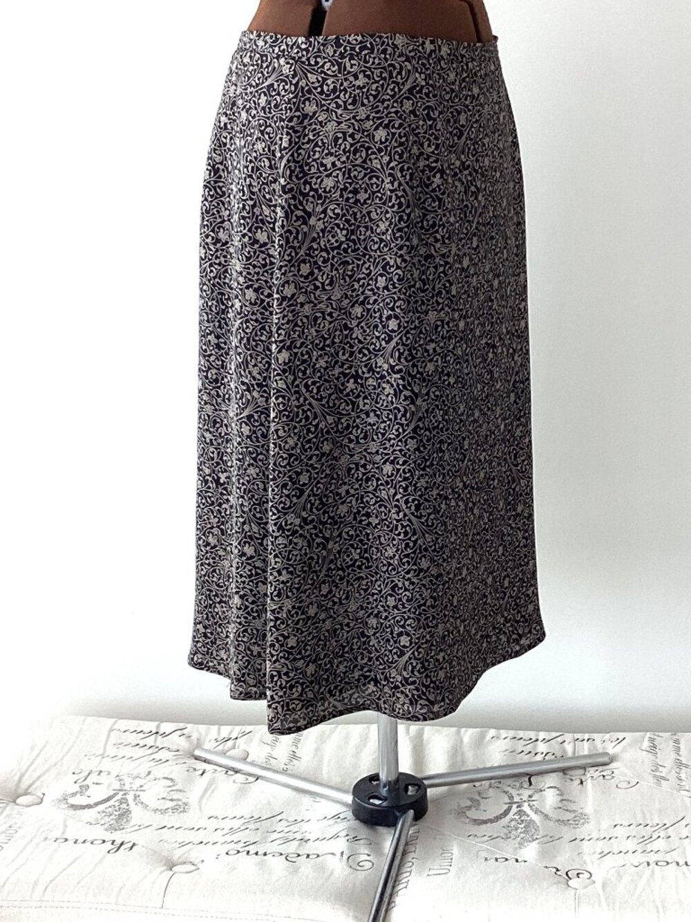Talbots Black and Brown Silk Floral A Line Skirt